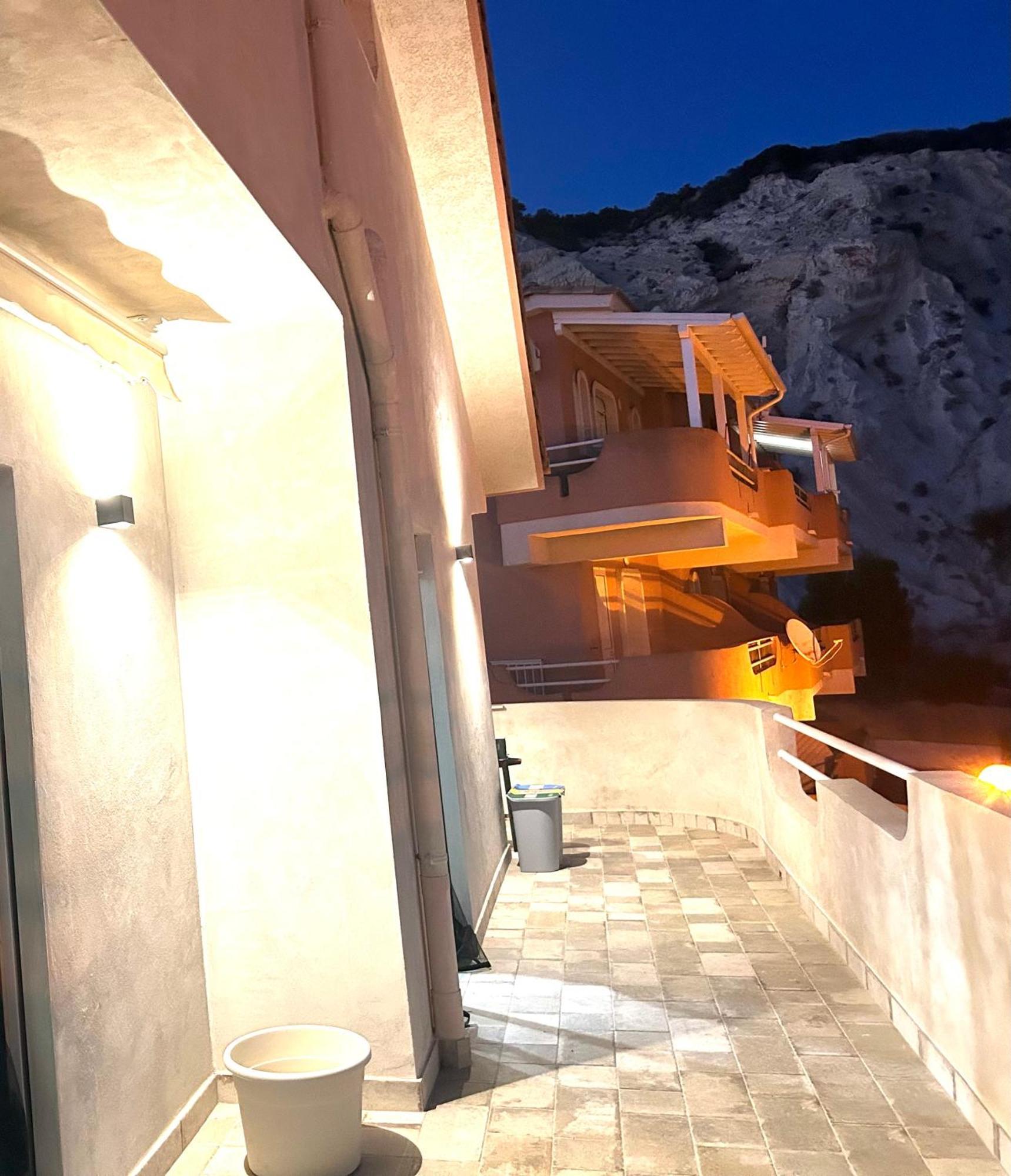 Villa Andromeda Apartments Realmonte Exterior photo